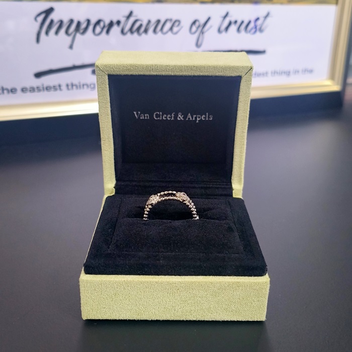 ヴァンクリーフ＆アーペル レディース ペルレリ  クローバー リング -   Perlée RIng - acc4398x