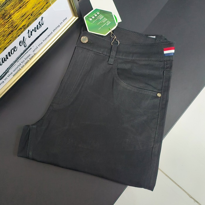 Graffity モンクレール メンズ グラフィティ デニム パンツ Mocdp0069.(ブラック)