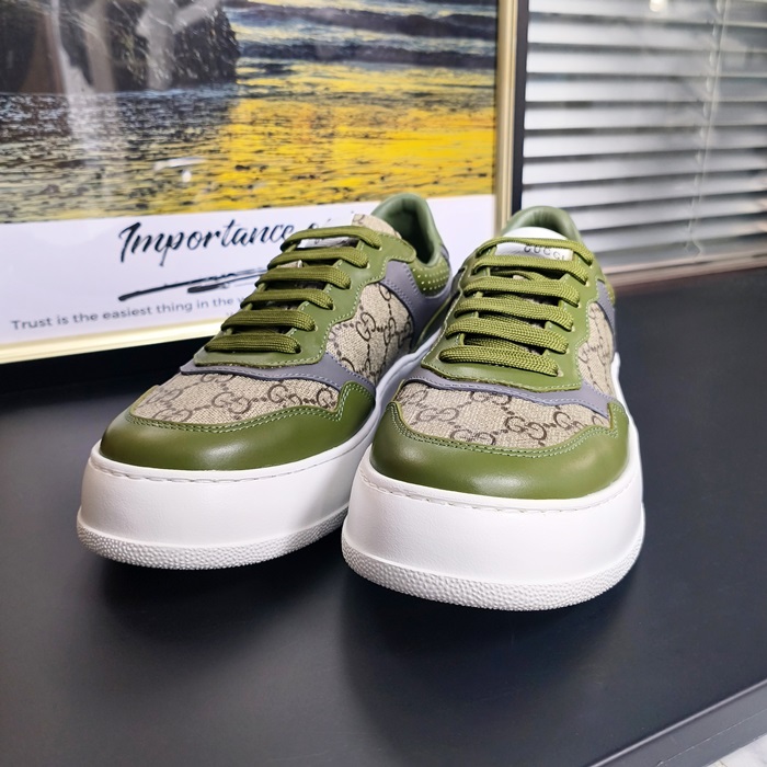 グッチ メンズ グリーン スニーカー -Brown  - gus1088x