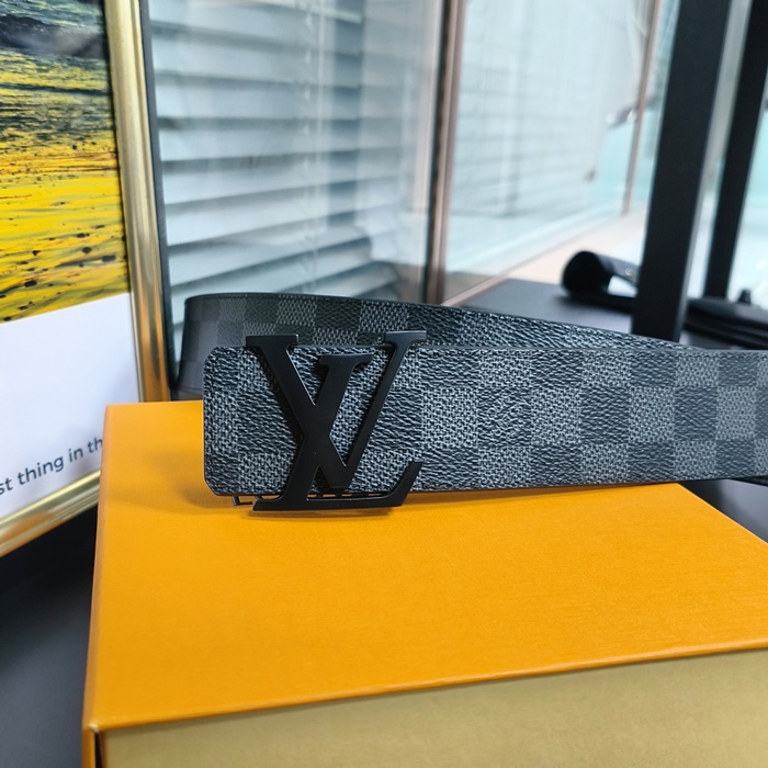 Damier Initial  - ルイヴィトン メンズ ダミエイニシャルレザーベルト Lou0725x.Size(4.0cm).ブラック