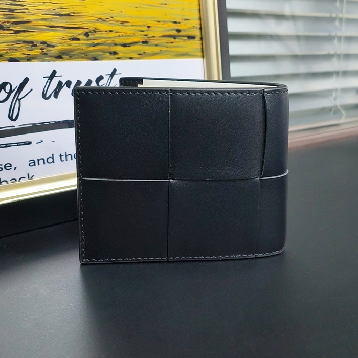 ボッテガヴェネタ メンズ ブラック 二つ折り財布 - Half s - bv207x