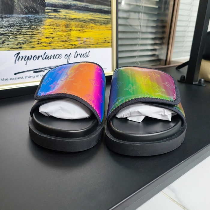 ルイヴィトン メンズ クラシック ブラック スリッパ -  - lou04209x