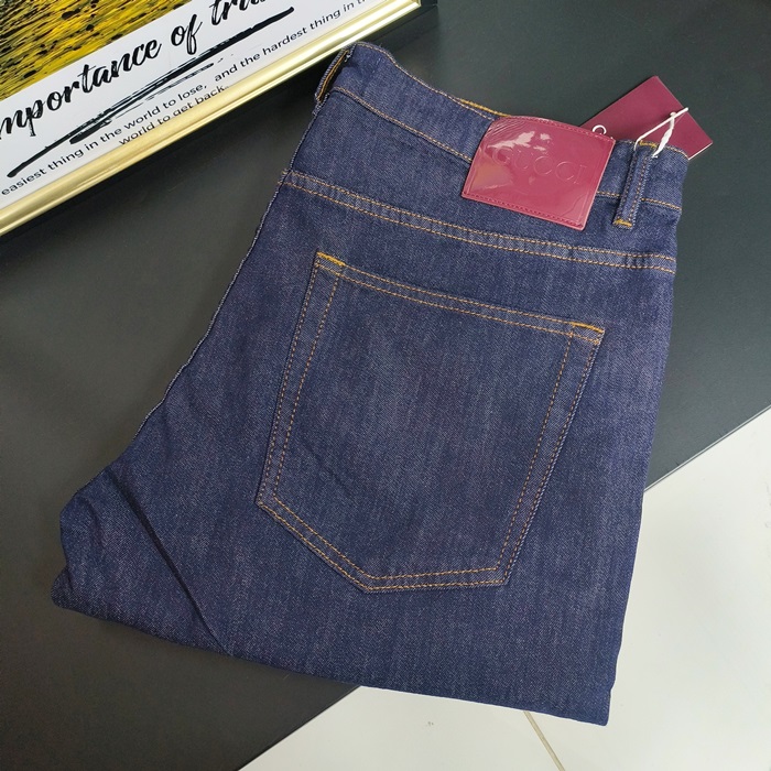 グッチ メンズ クラシック ジーンズ -- guc5008x