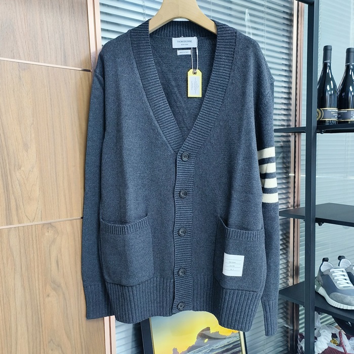 トムブラウン メンズ Vネック カーディガン -   - thc3074x