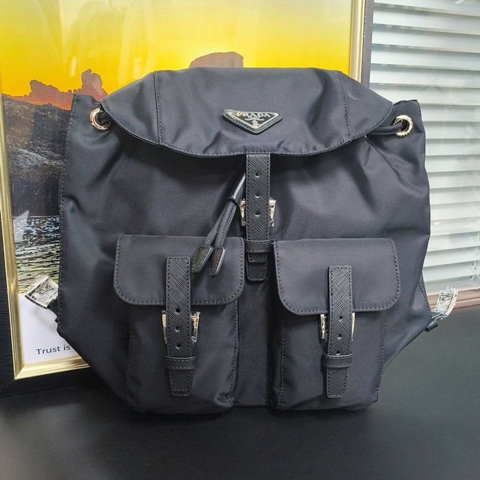 プラダ ユニセックス ブラック バックパック - Uniesx  - pr99x