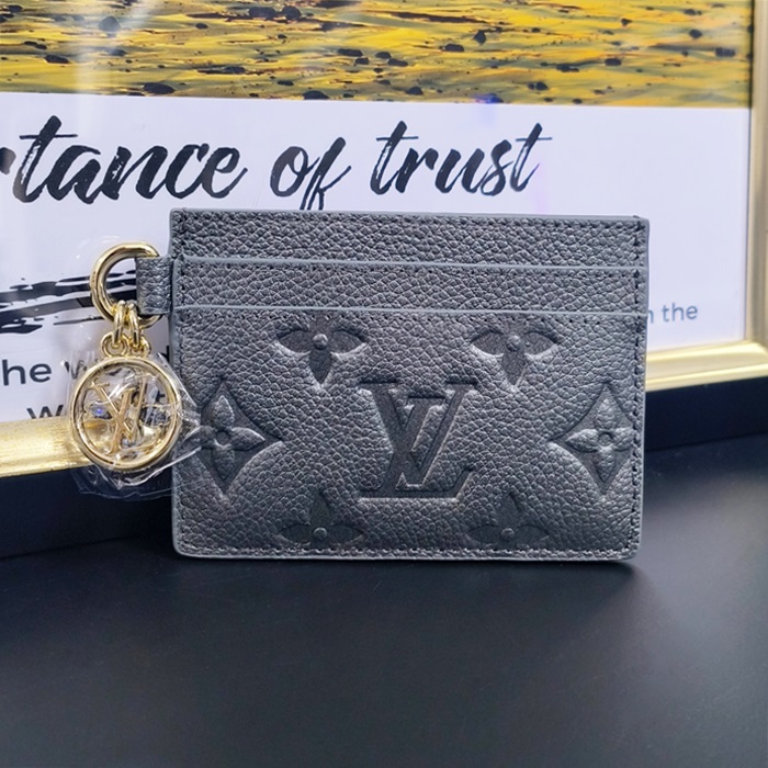 ルイヴィトン レディース チャームカードホルダー M12178 - Charms  - lvw257x