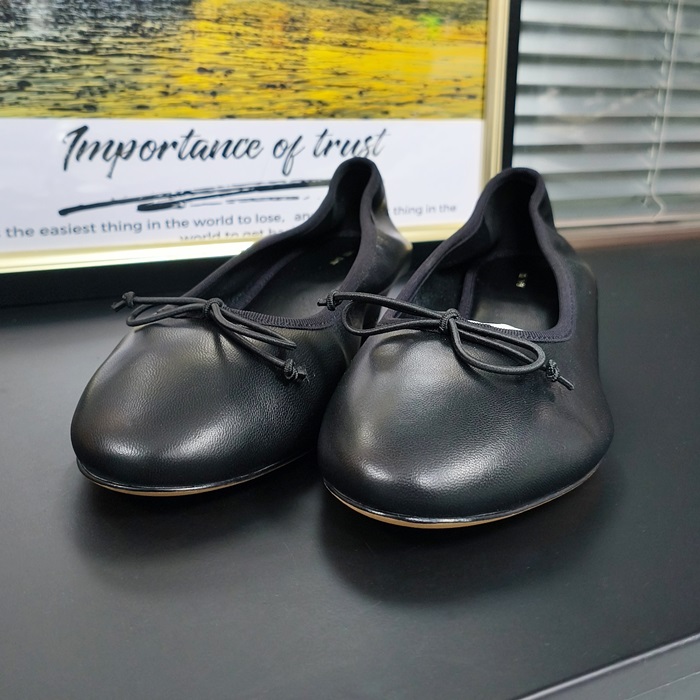 ザロウ レディース バレリーナ フラット シューズ - The Row  Shoes - ths3049x