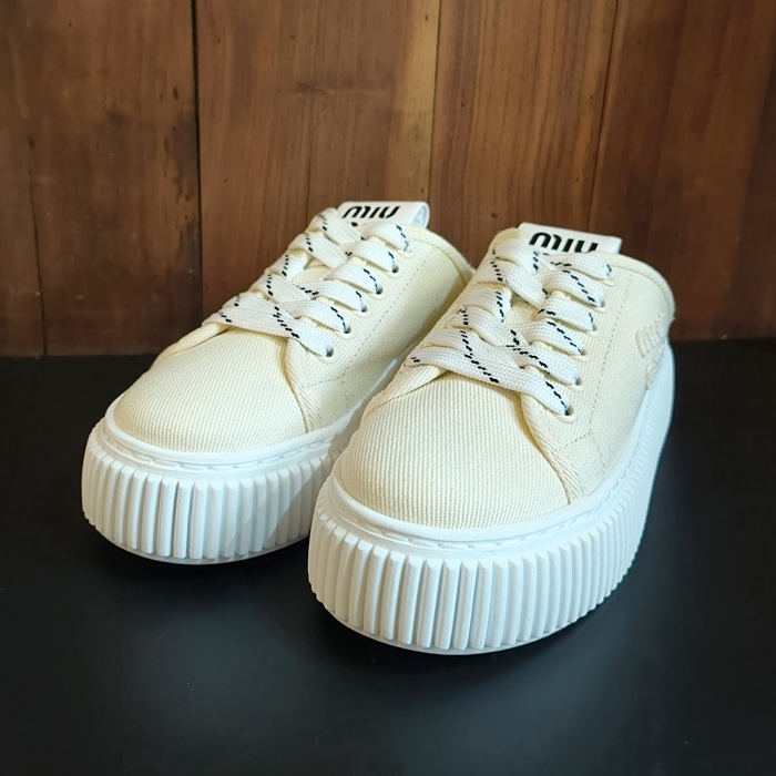 ミュウミュウ レディース デニム スニーカー ミュール -   Denim  Mule - mis5645x