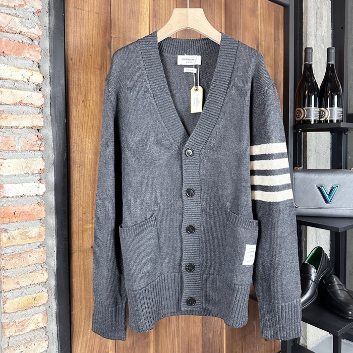 トムブラウン メンズ Vネック カーディガン -   - thc3074x