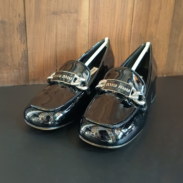 ミュウミュウ レディース ブラック メリージェーン-   Shoes - mis663x