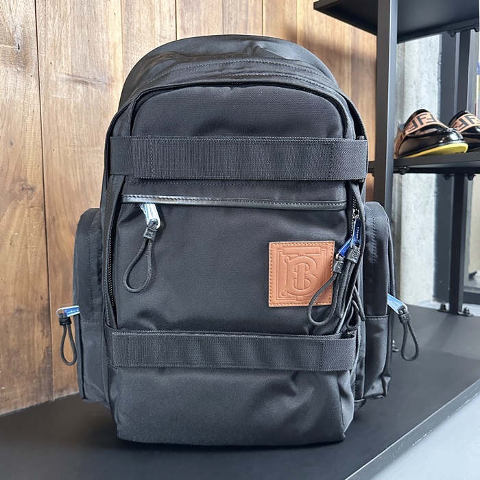 バーバリー メンズ ブラック バックパック -  - bu318x