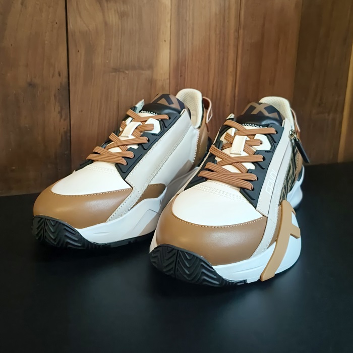 フェンディ メンズ フロースニーカー - Flow  - fes5648x