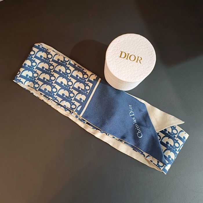  クリスチャンルブタンディオール オブリーク   スカーフ - dd26x