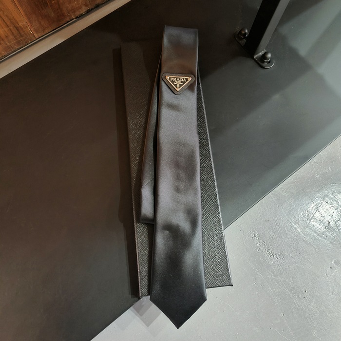 プラダ メンズ リナイロン ネクタイ - Necktie - acc3674x