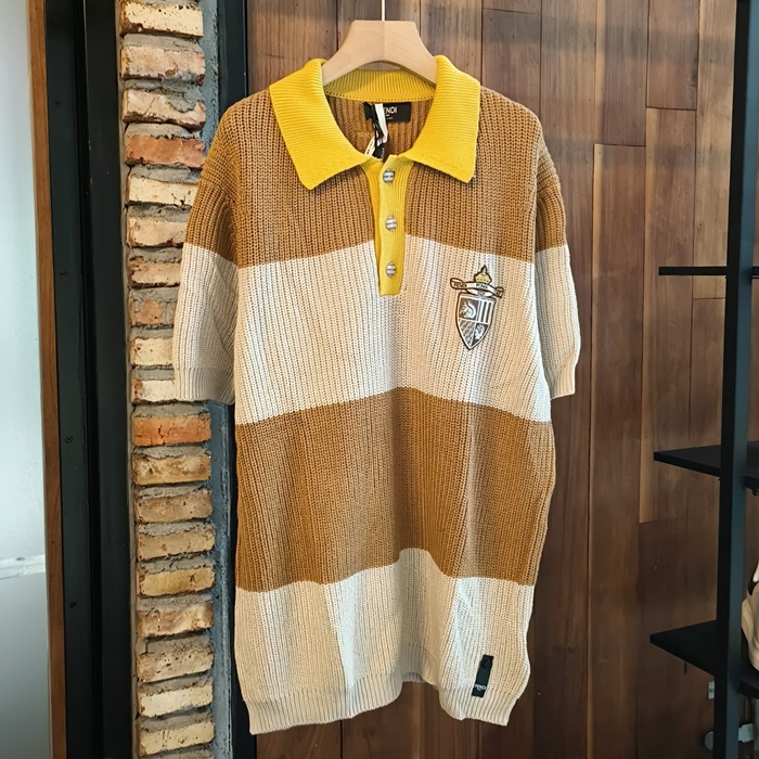 フェンディ メンズ ポロ 半袖Tシャツ - Polo- fec6453x