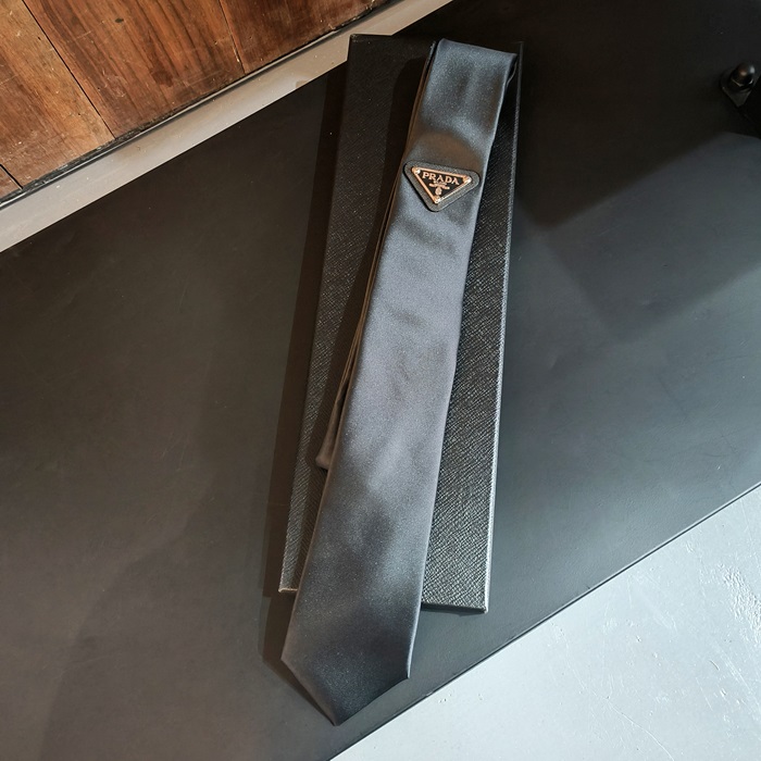 プラダ メンズ リナイロン ネクタイ - Necktie - acc3674x