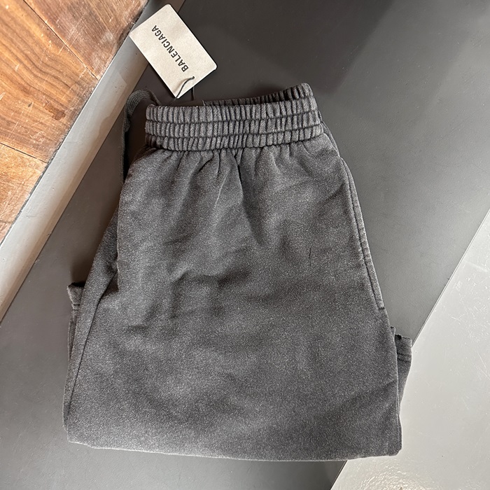 バレンシアガ メンズ カジュアル ハーフパンツ - Shorts - bac6192x