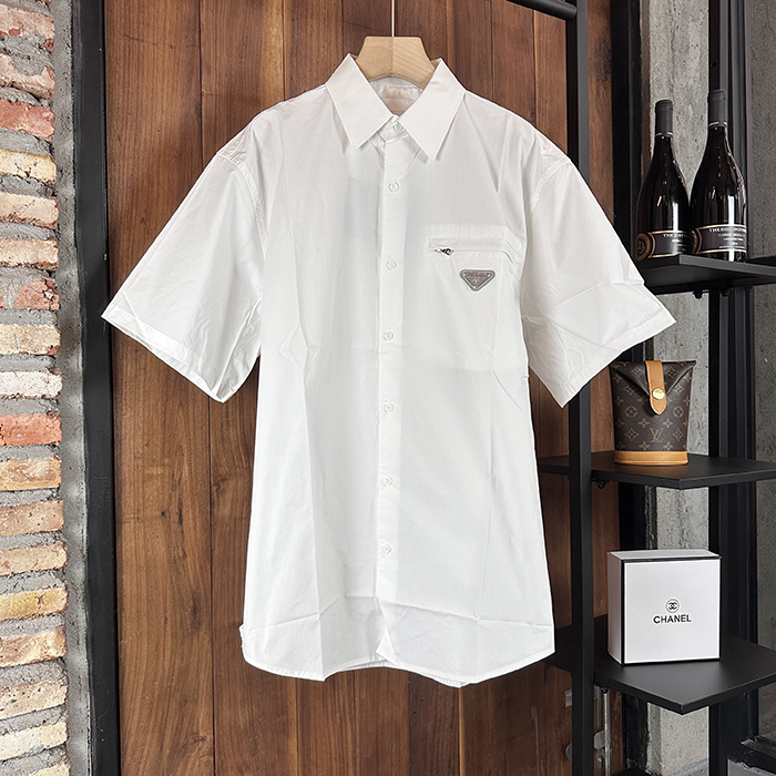 プラダ メンズ ホワイト 半袖 シャツ - White Shirts - prc372x