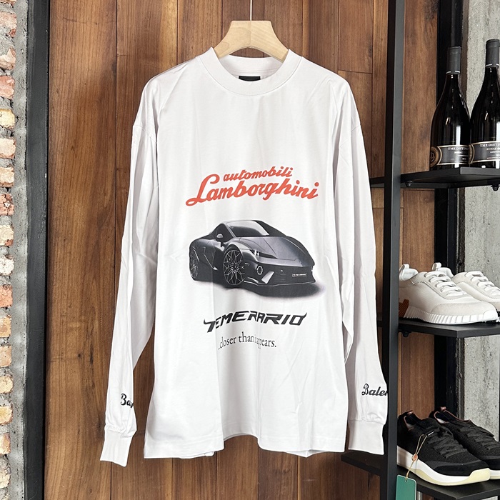 バレンシアガ メンズ ラウンドネック長袖Tシャツ -  Round- bac4931x