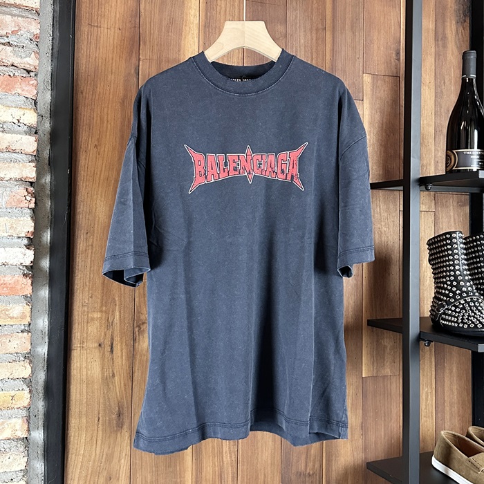 バレンシアガ メンズ ラウンドネック半袖Tシャツ -  Round- bac5638x