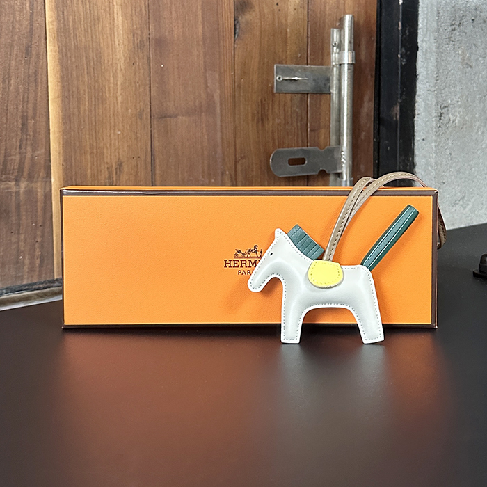 エルメス ユニセックス ロデオ ペガサス MM チャームスウィフト  - Bagcharm - acc283x