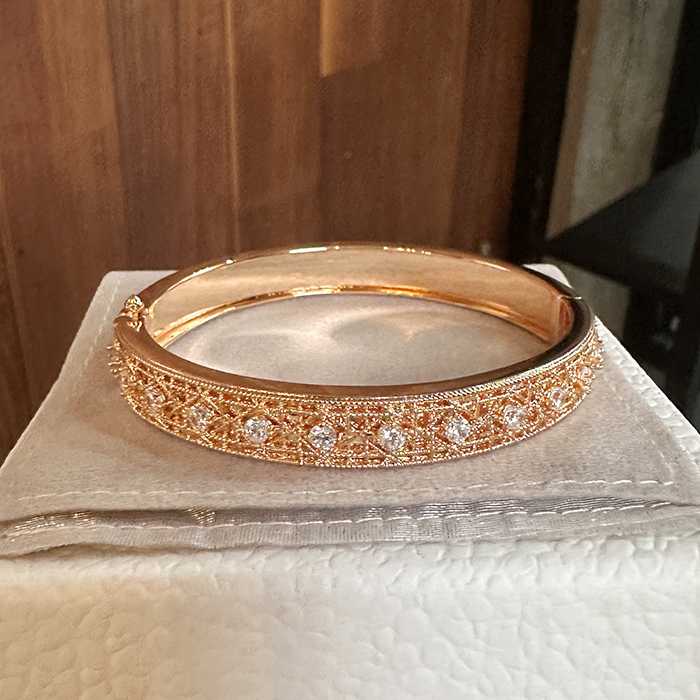 ディオール レディース ゴールド ブレスレット -   Gold Bangle - acc5753x