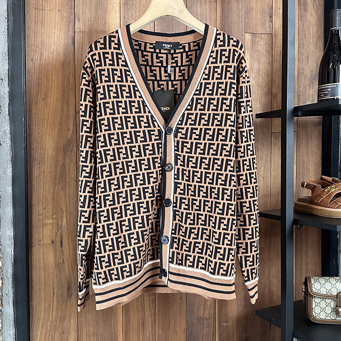 フェンディメンズ トレンディ Vネック カーディガン Fen0848xブラウン