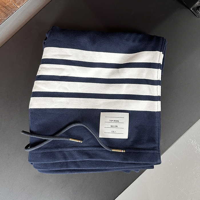 トムブラウン メンズ クラシック ハーフパンツ - Half-pants - thc1342x