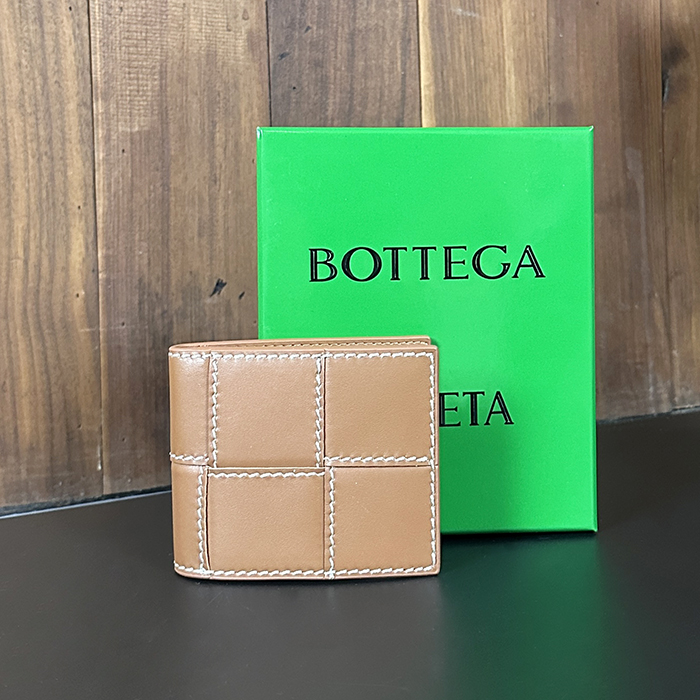 ボッテガヴェネタ メンズ ブラウン 二つ折り財布 - Brown Half s - bv204x