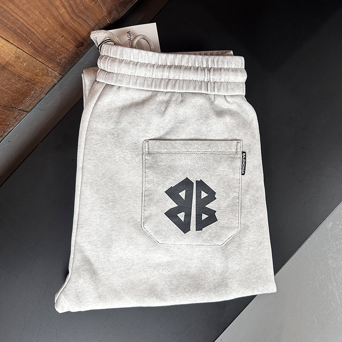 バレンシアガ メンズ トレーニング パンツ -   - bac0001x