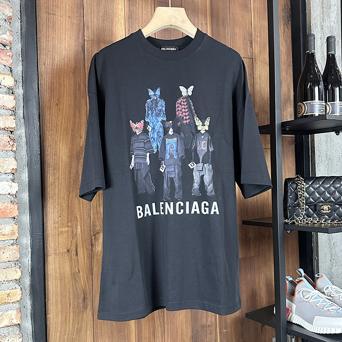 バレンシアガ メンズ ラウンドネック半袖Tシャツ -  Round- bac6938x