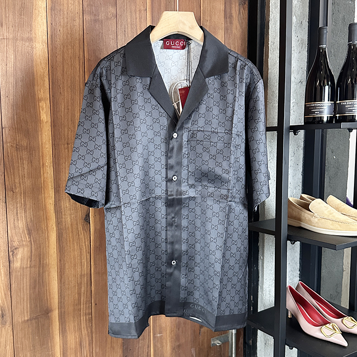 グッチ メンズ トレンディ ブラック 半袖 シャツ -Short sleeved  - gu02820x