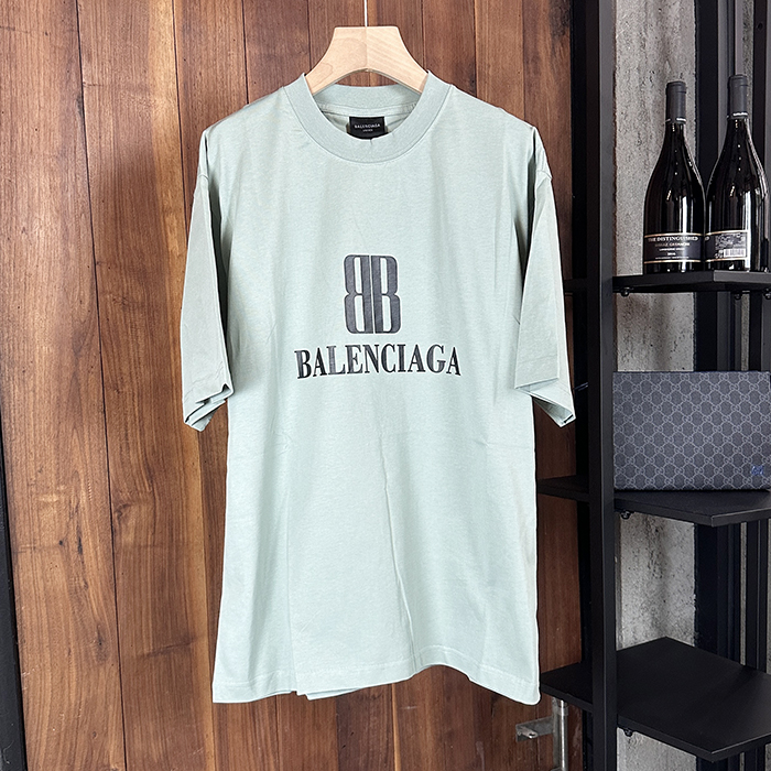 バレンシアガ メンズ ラウンドネック半袖Tシャツ -  Round- bac7542x