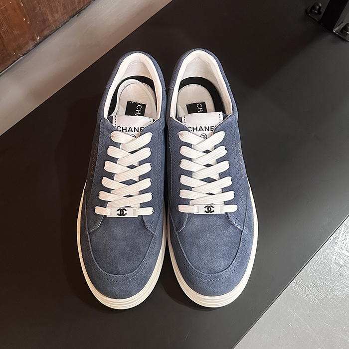 シャネルユニセックス カーフスキン スエード ブルー スニーカー  -  - ch502x