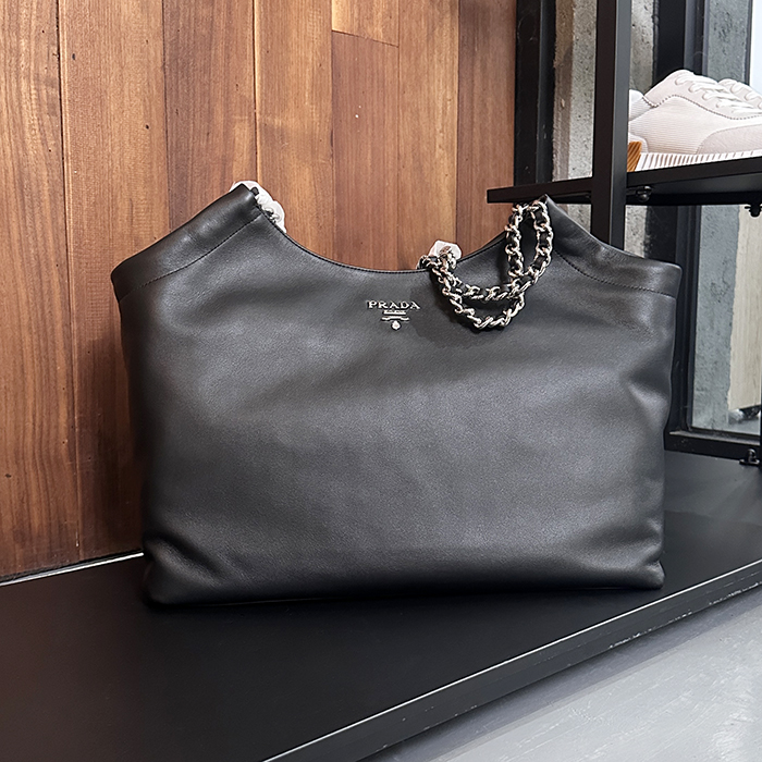 プラダ レディース ソフト シルバー チェーン カバス ショッパーバッグ BR4487 -  Soft Calfskin Silver  Cabas  - prb7759x