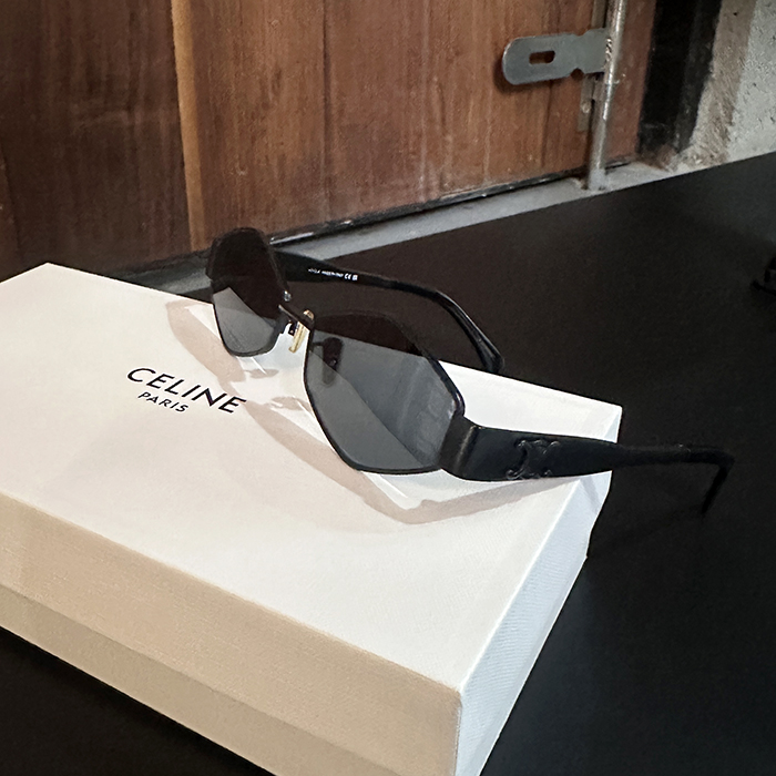 セリーヌユニセックス  メタル フレーム サングラス- Premium   - acc3814x