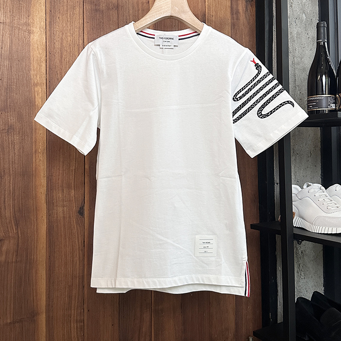 トムブラウン メンズ ラウンドネック半袖Tシャツ -  - thc7653x