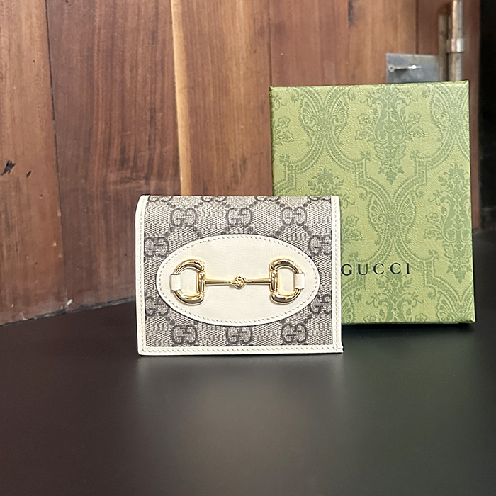  グッチ ホースビット 二つ折り財布 - gu256x