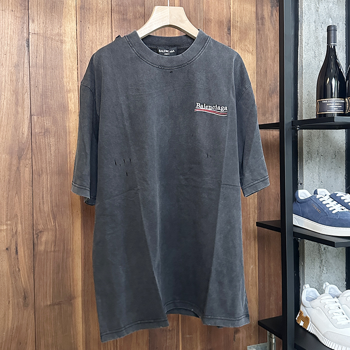 バレンシアガ メンズ ブラック 半袖Tシャツ -   - bac201x