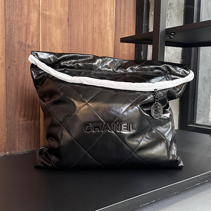 シャネル22バッグ ミディアム ブラック 흑장 - Chane 22  - ch2724z