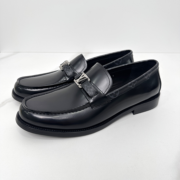 - ルイヴィトンメンズ レザーローファー LOUS1229,ブラック