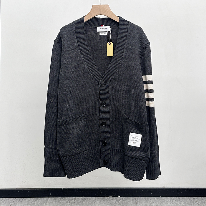 トムブラウン メンズ Vネック カーディガン -   - thc3074x