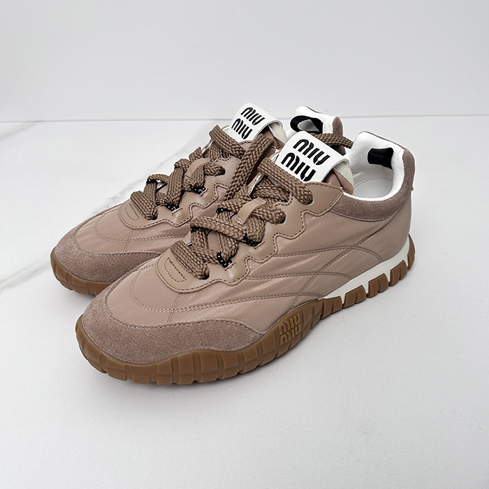 ミュウミュウ レディース スエード スニーカー -   Suede  - mis8610x