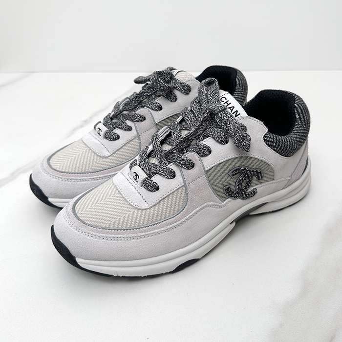 シャネルユニセックス ホワイト CC スニーカー - ChanelWhite  - ch38x