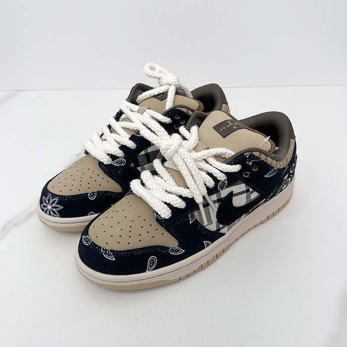 トラヴィス ナイキSB ダンクロー nis1576x