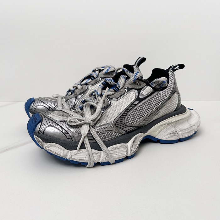 バレンシアガ ユニセックス シルバー ブロッパー - Silver Blopper - ba327x