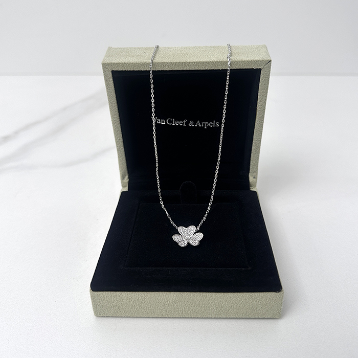 Van Cleef & Arpels - ヴァンクリーフ＆アーペルレディース ネックレス ACC0084.(シルバー)