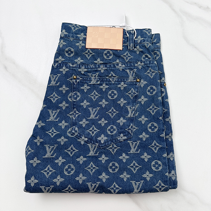 ルイヴィトン メンズ モノグラム ショーツ -   Shorts - lvc12837x