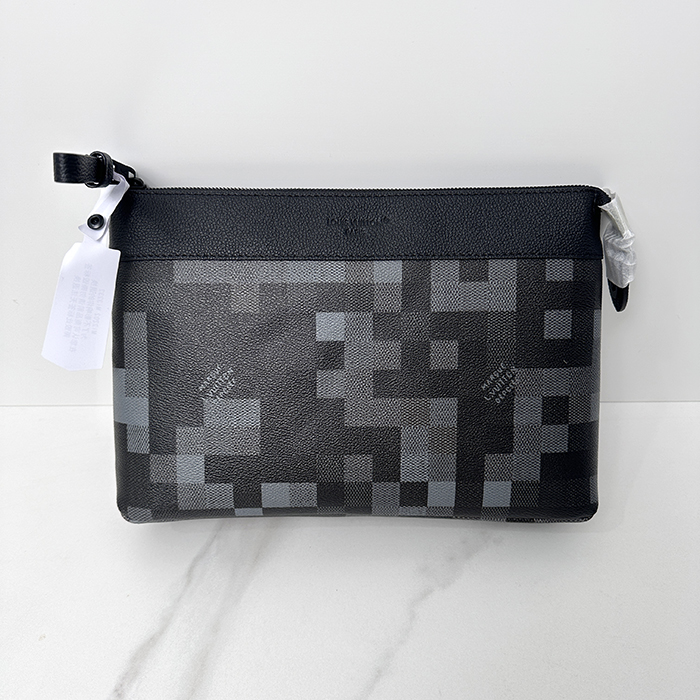 ルイヴィトン メンズ ポシェット ボヤージュ スプル クラッチバッグ M14926 -  Pochette Voyage Souple - lvb7820x